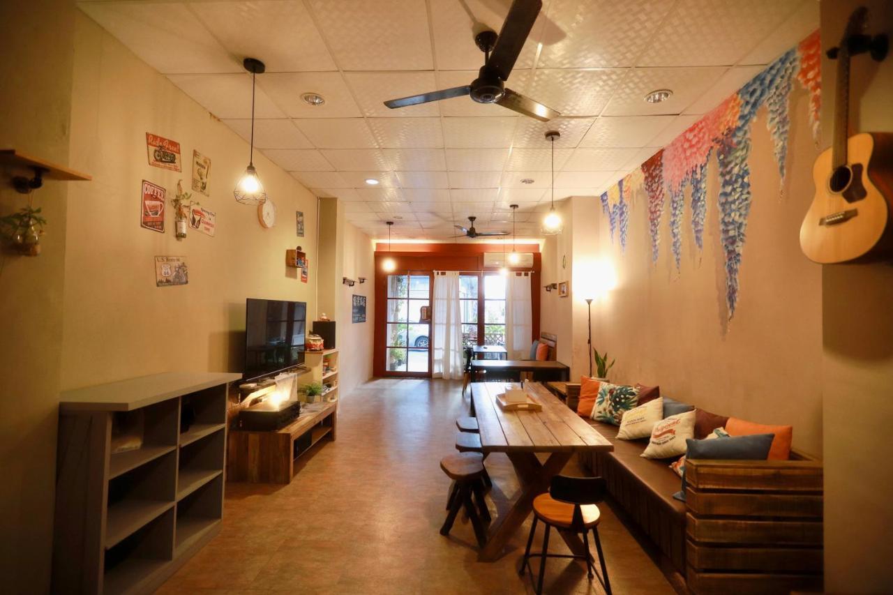 Hotel 好窩旅店 à Heng-ch'un Extérieur photo